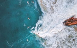 Lee más sobre el artículo Snapper Rocks, leyenda viva del surf australiano